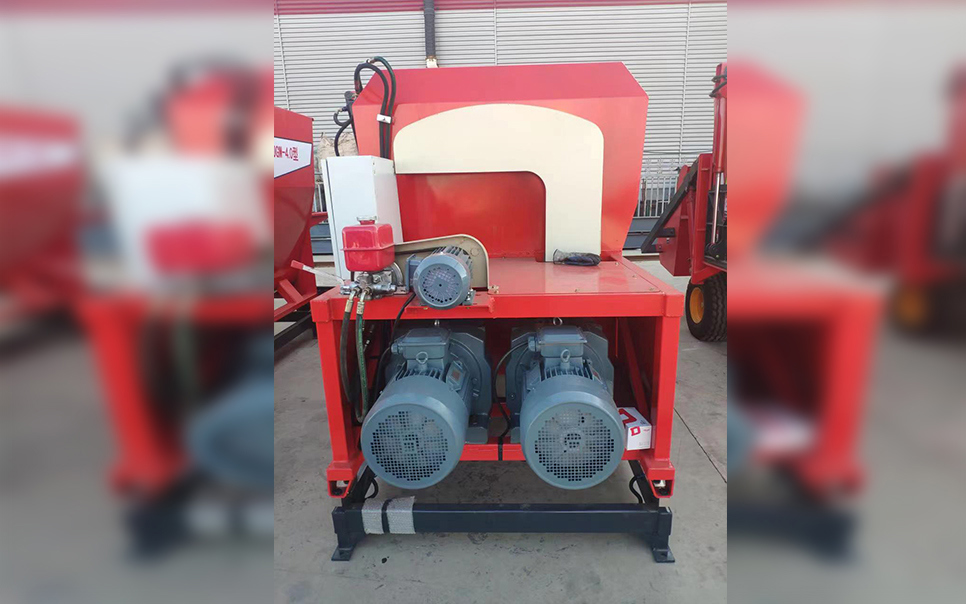 標(biāo)題：9JGW-6.0型固定臥式全混日糧攪拌機(jī)
瀏覽次數(shù)：56
發(fā)表時(shí)間：2023-12-12